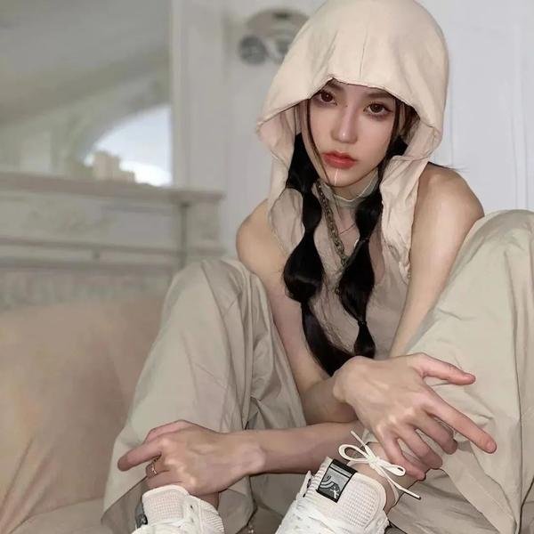 茱莉小姐